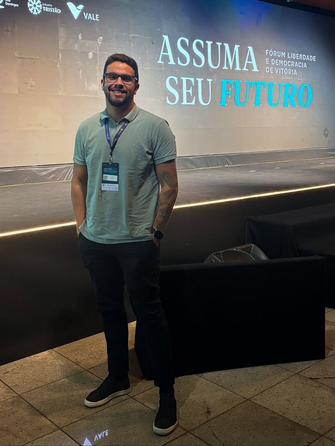 João em fórum e palestra